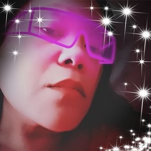 Meet your Posher, Camille